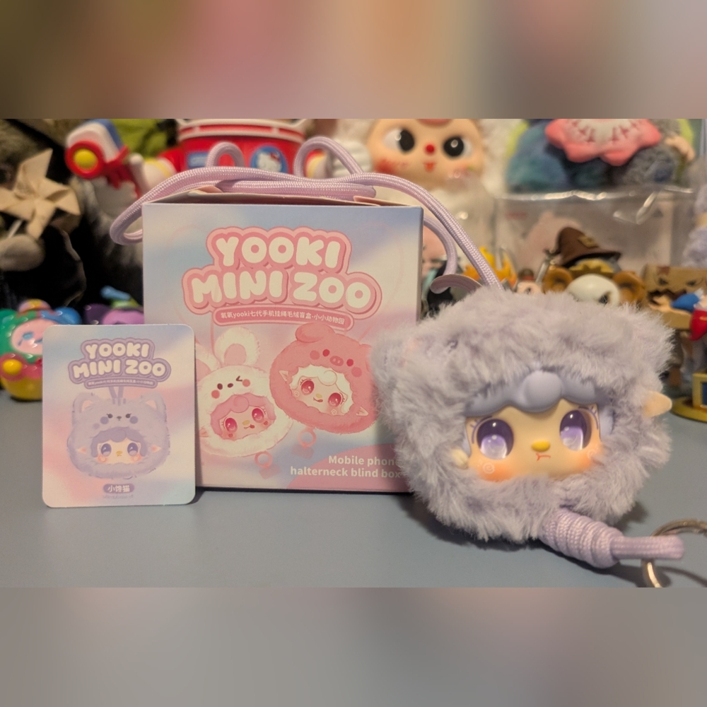Yooki Mini Zoo Plush Phone Lanyard - Confirmed: Little Gluttonous Cat